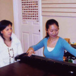      2009年UBC大學學古琴學生